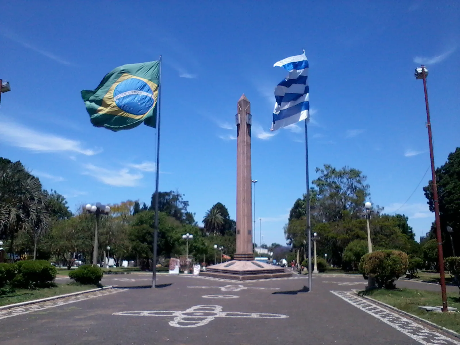 Vista de la frontera seca entre Rivera, Uruguay, y Santana do Livramento, Brasil