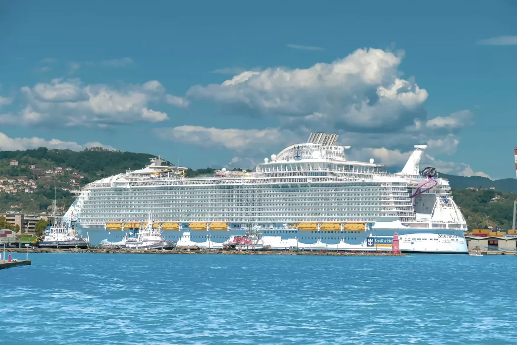El crucero mas grande del mundo, el Symphony of the Seas